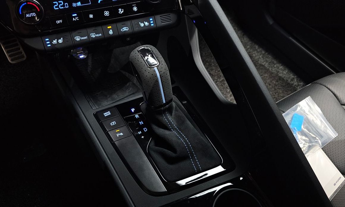Hyundai AVANTE 2022