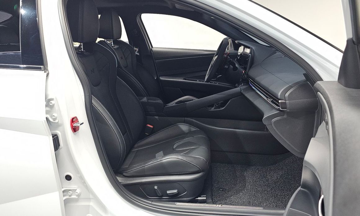 Hyundai AVANTE 2022