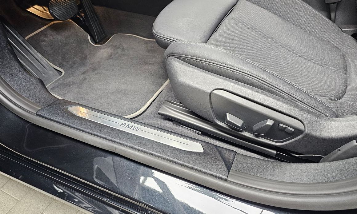 BMW 1-Series 2023