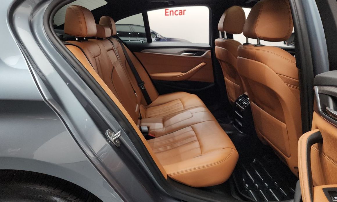 BMW 5-Series 2018
