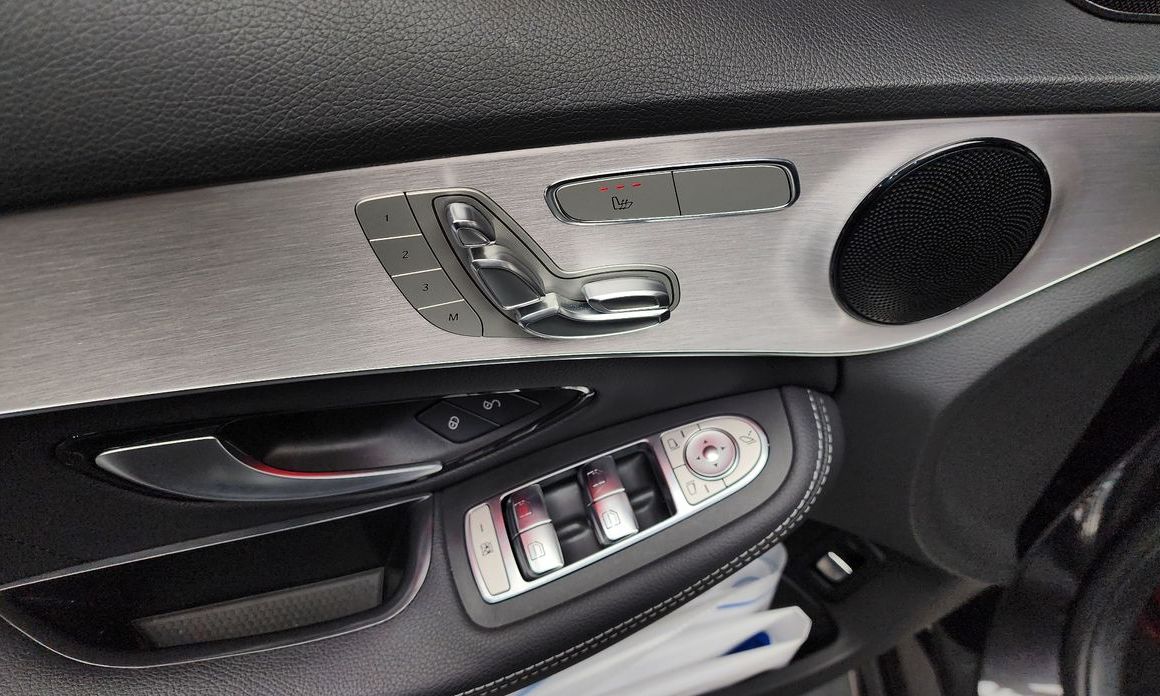 Mercedes-Benz C-Class 2021