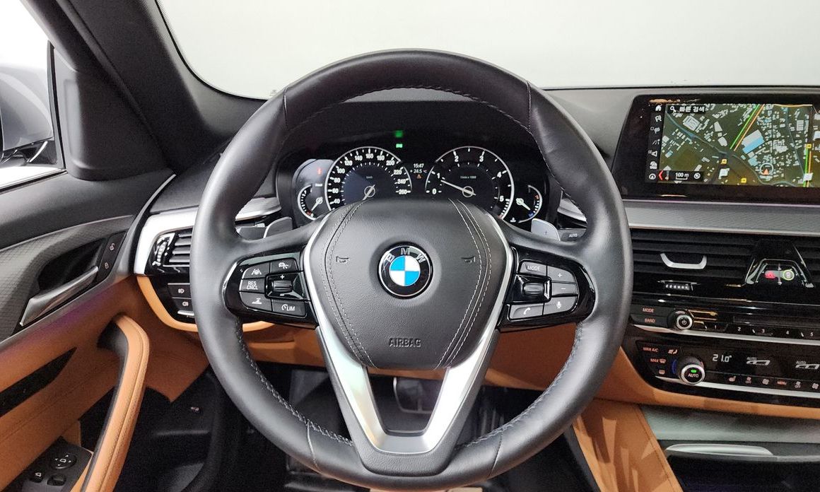 BMW 5-Series 2018