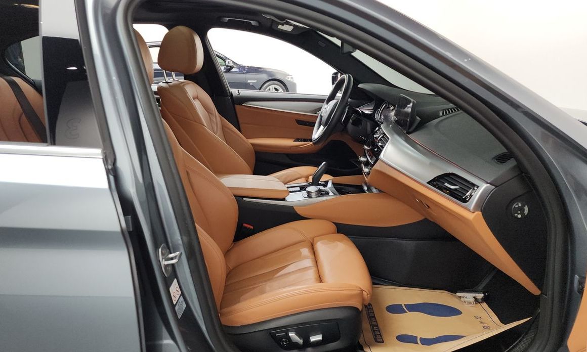 BMW 5-Series 2018