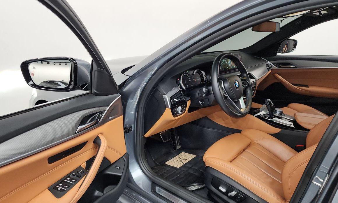 BMW 5-Series 2018