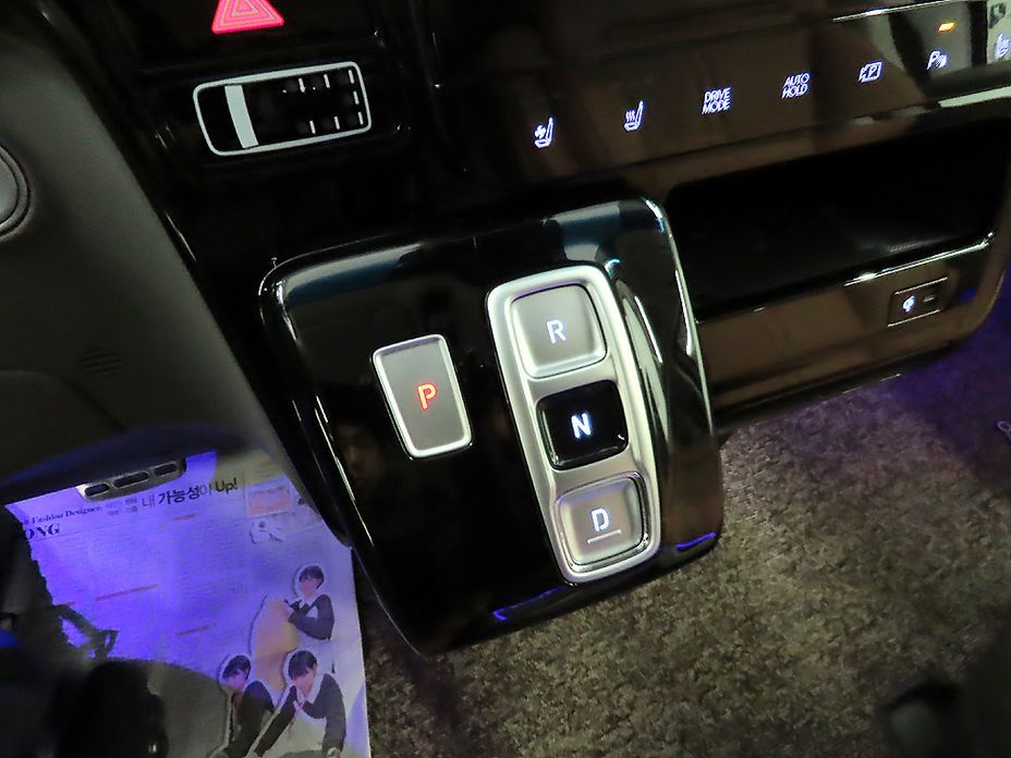 Hyundai Staria 2024