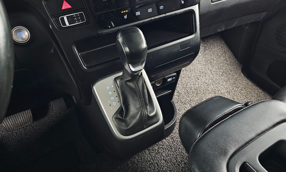 Hyundai Staria 2022