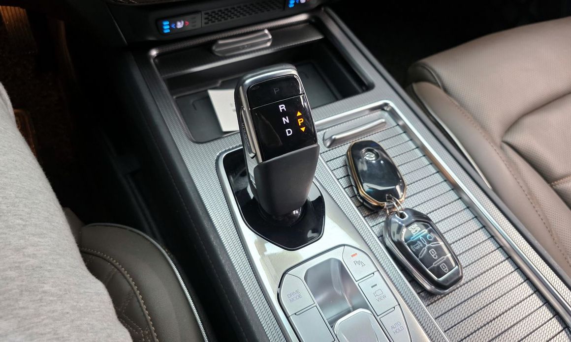 KG_Mobility_Ssangyong Rexton 2023