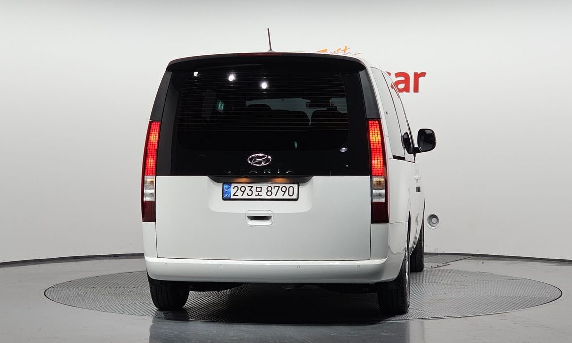 Hyundai Staria 2022