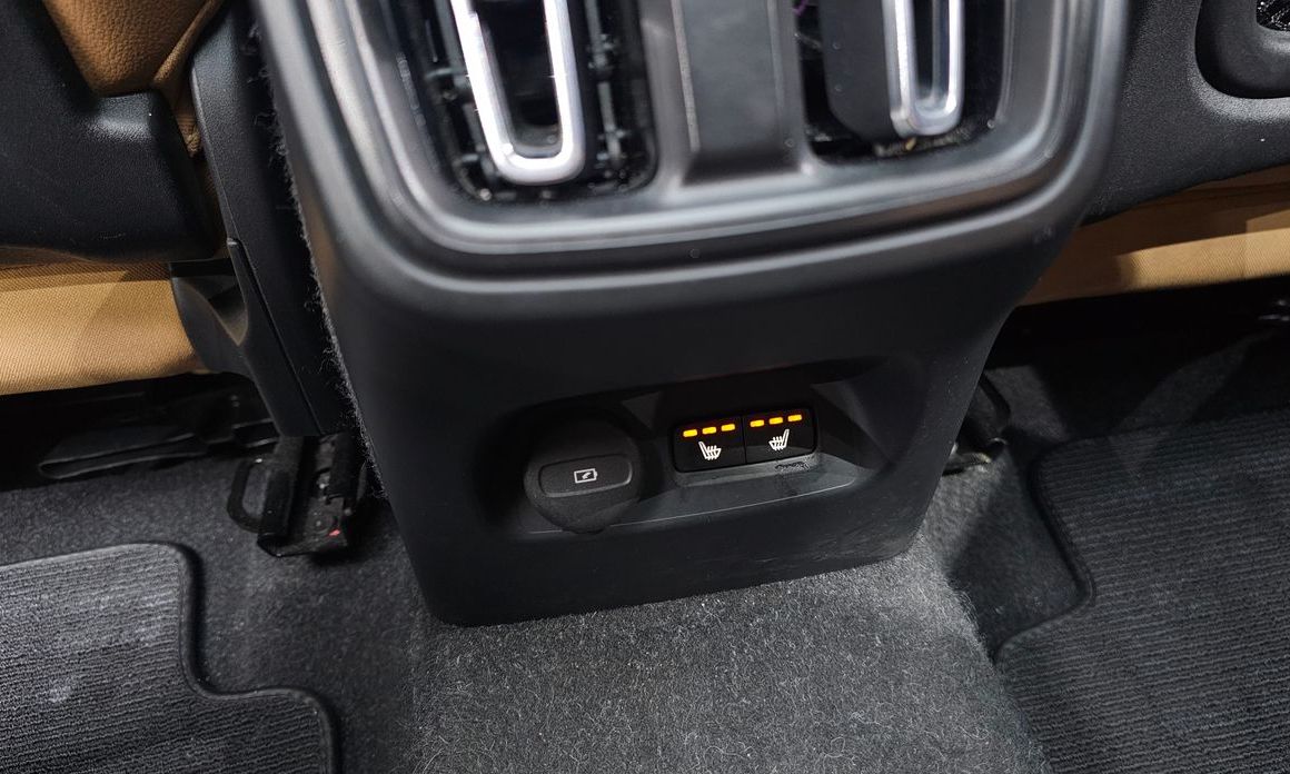 Volvo XC40 2021