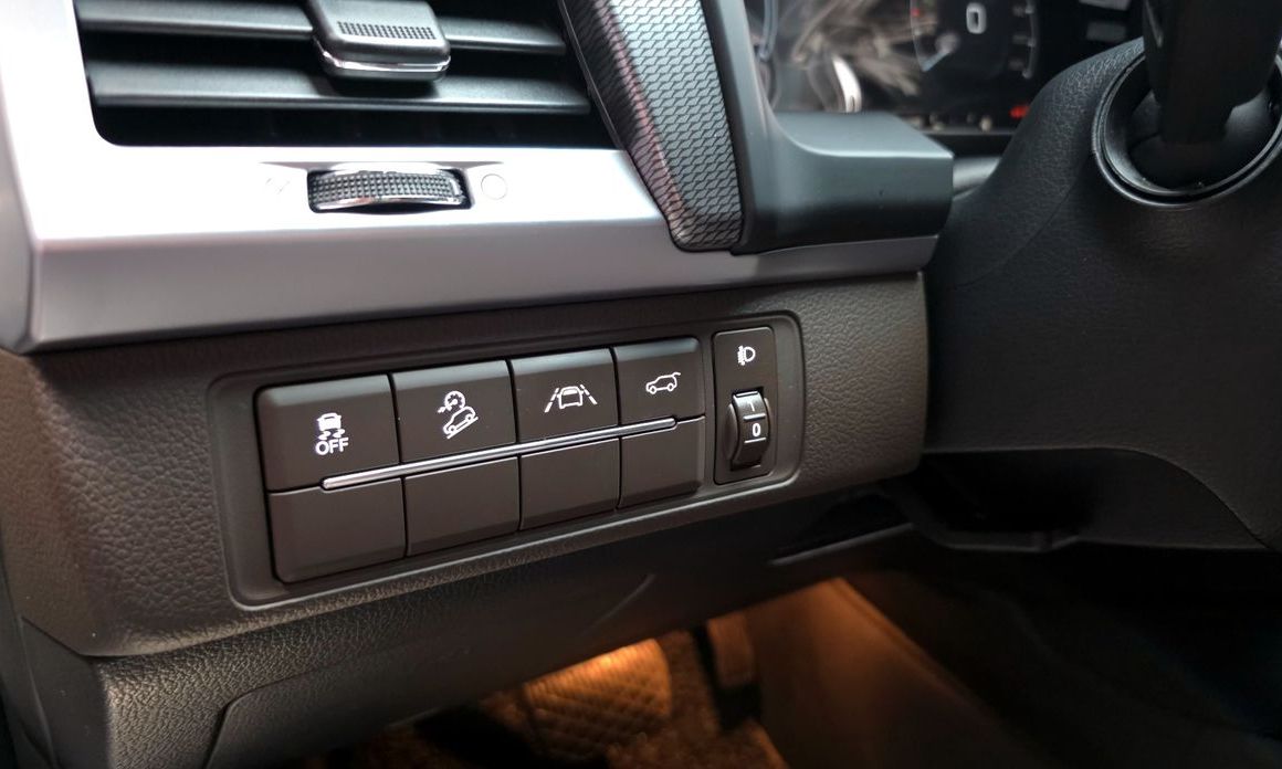 KG_Mobility_Ssangyong Rexton 2023
