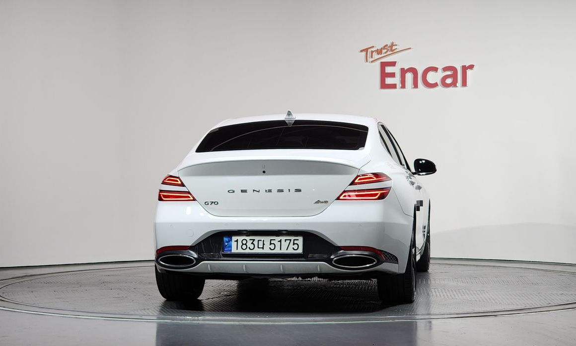Genesis G70 2021