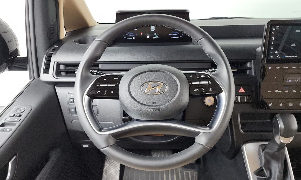 Hyundai Staria 2022