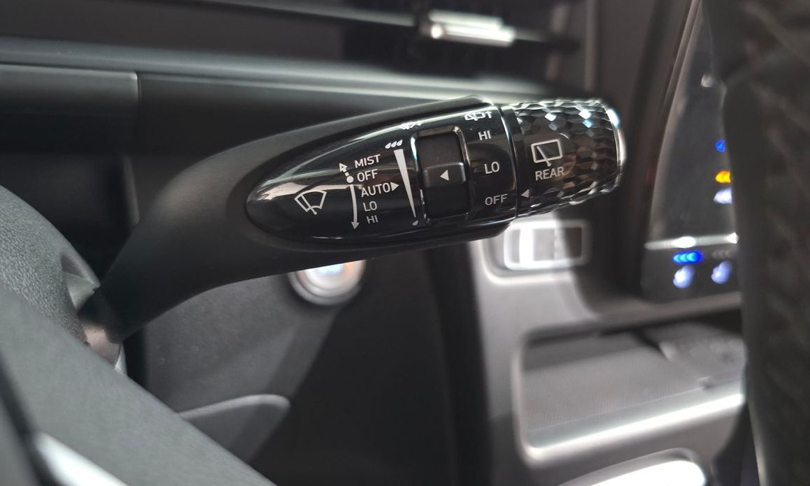 Hyundai Staria 2025