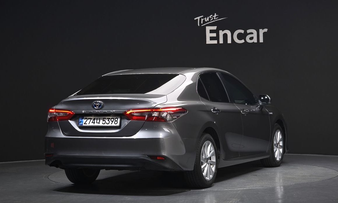 Toyota Camry 2024