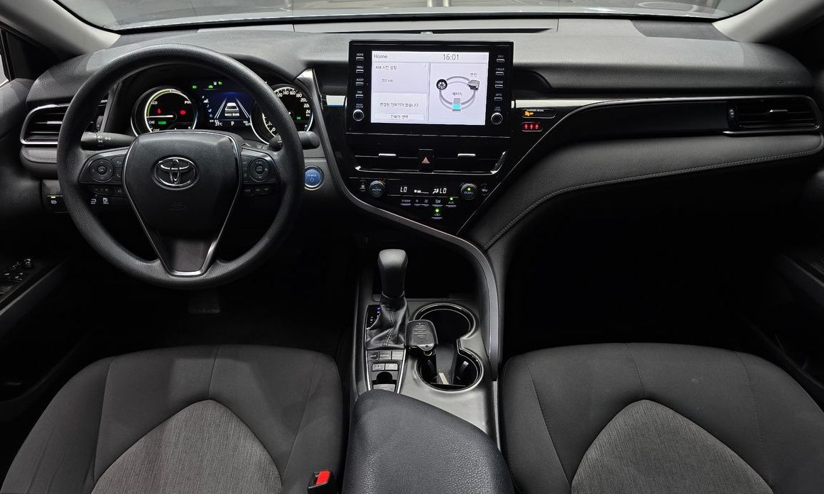 Toyota Camry 2024