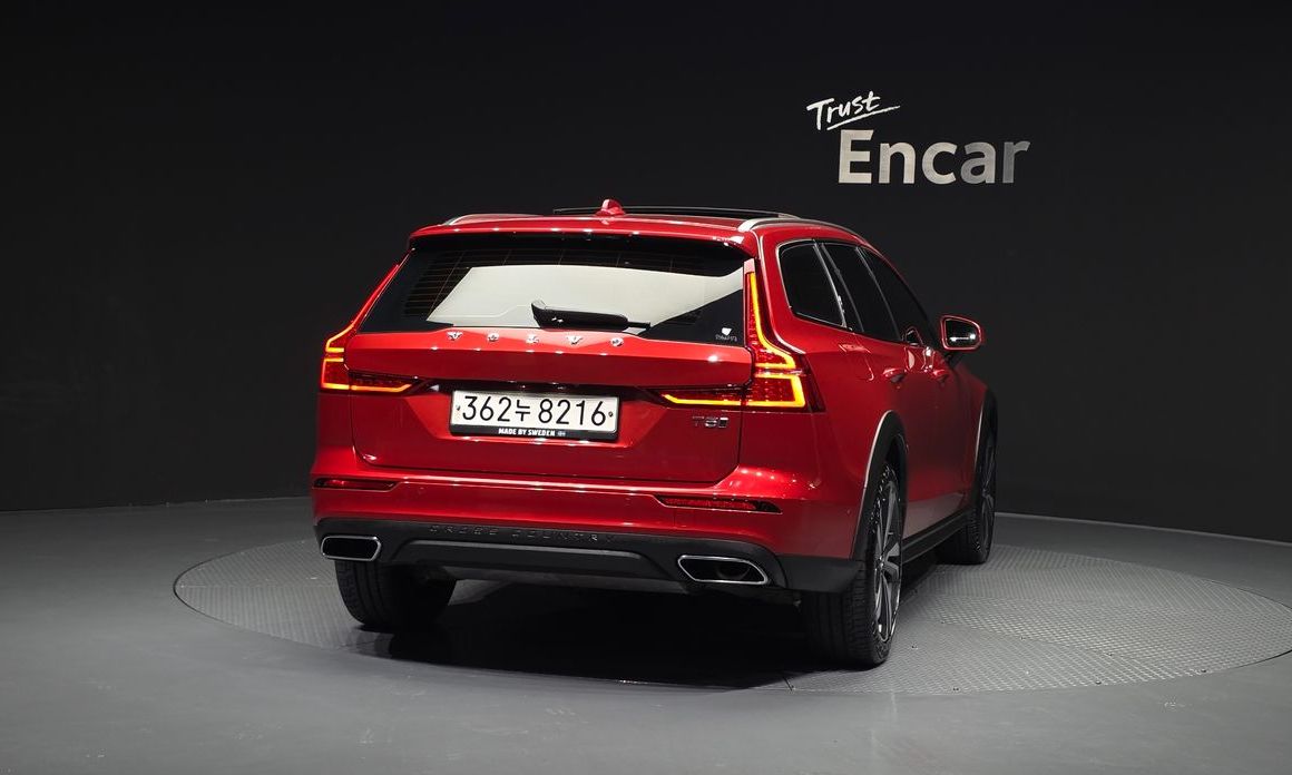 Volvo V60 2020