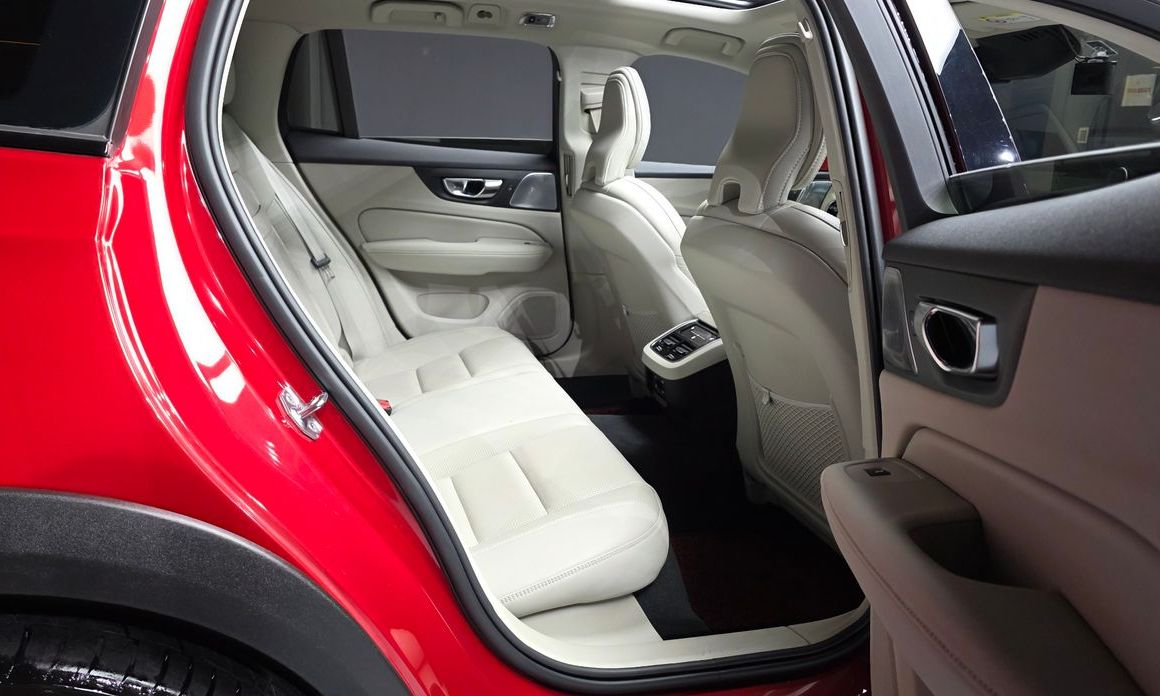 Volvo V60 2020