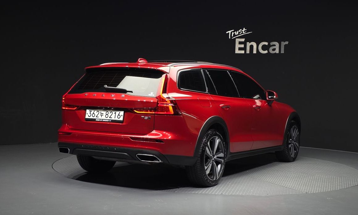 Volvo V60 2020