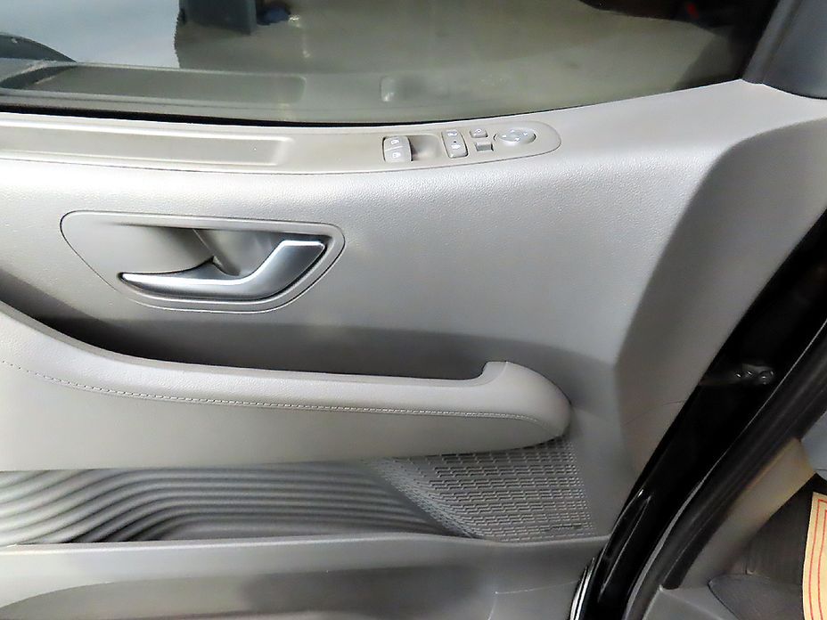 Hyundai Staria 2023