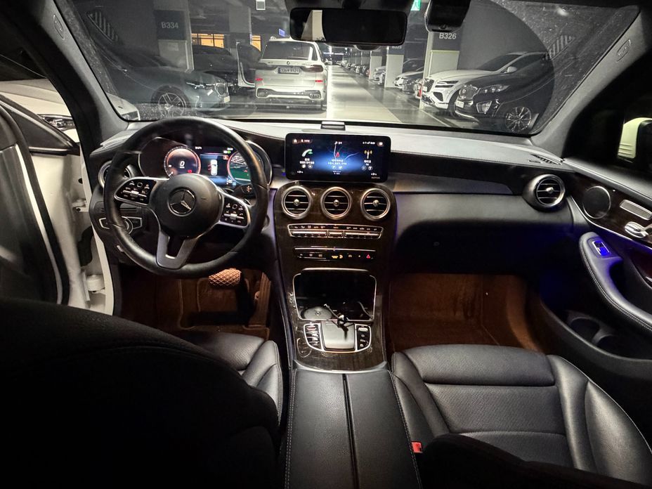Mercedes-Benz GLC-Class 2020