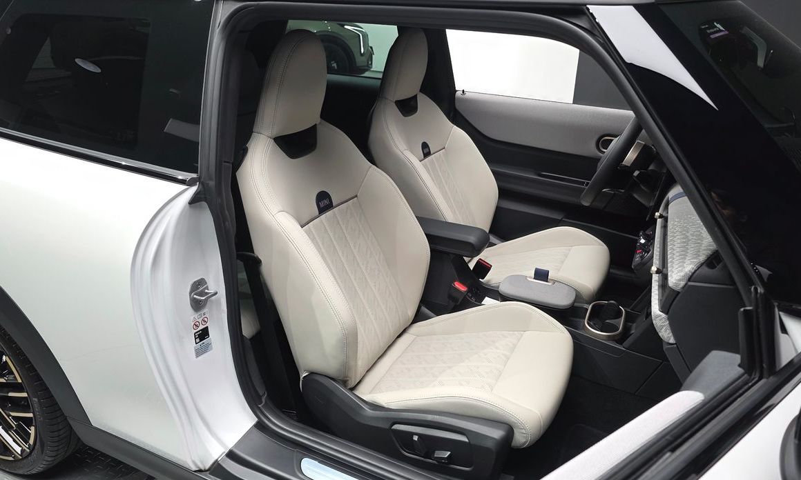 Mini Cooper 2025