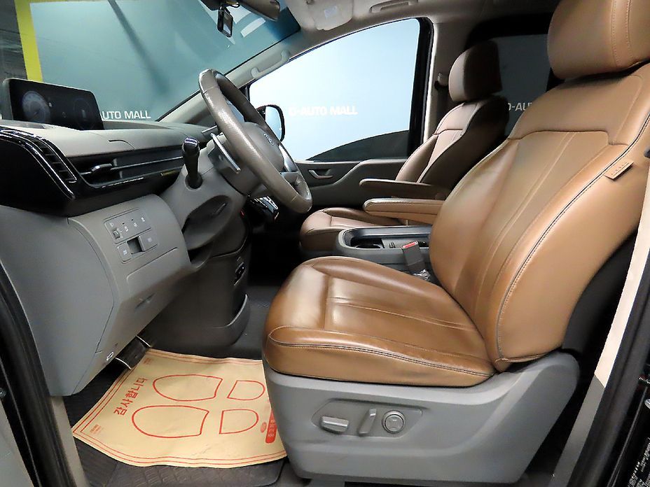 Hyundai Staria 2023