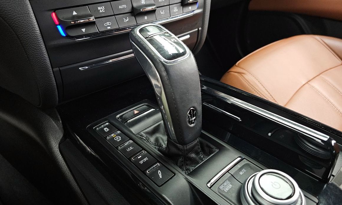 Maserati Ghibli 2021