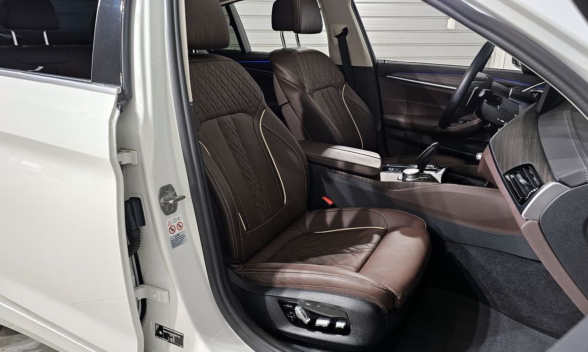 BMW 5-Series 2022