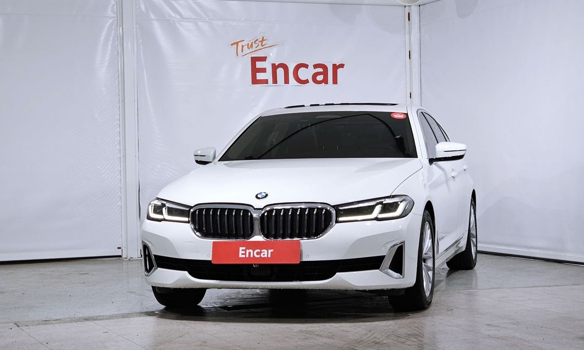 BMW 5-Series 2022