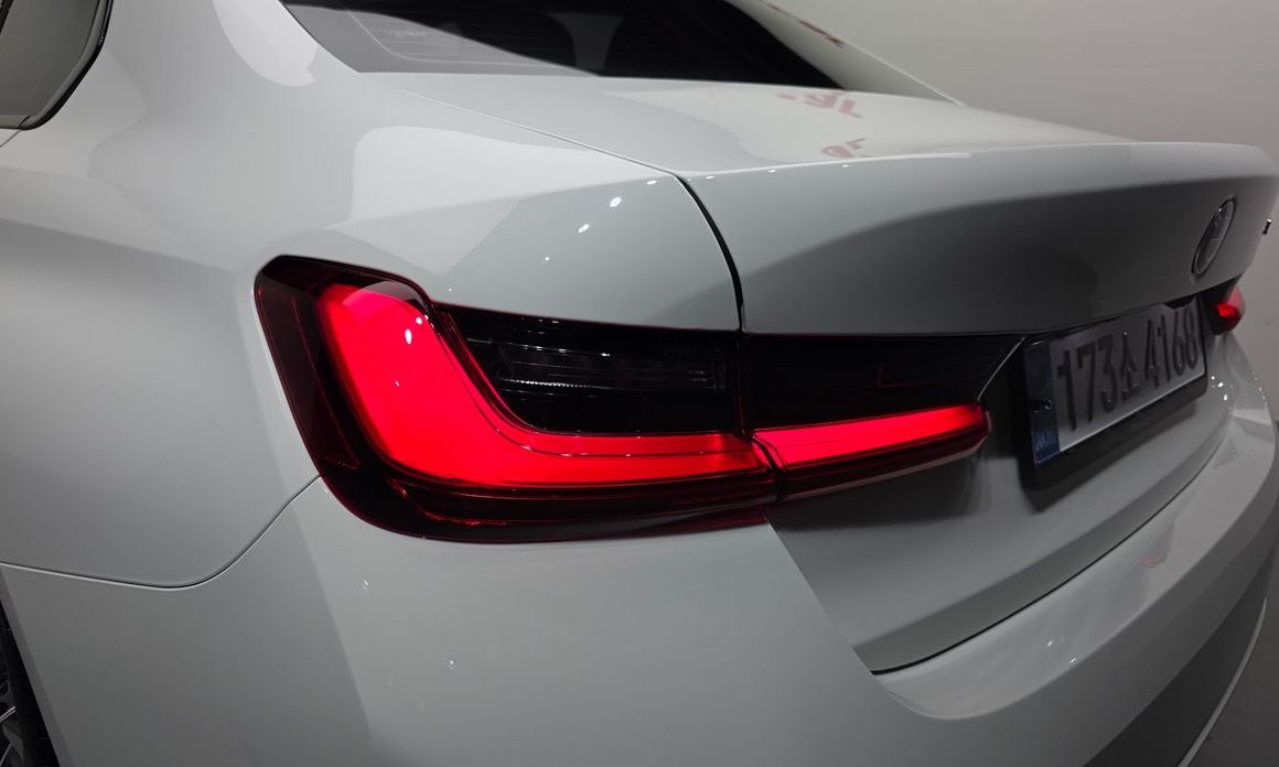 BMW 3-Series 2024