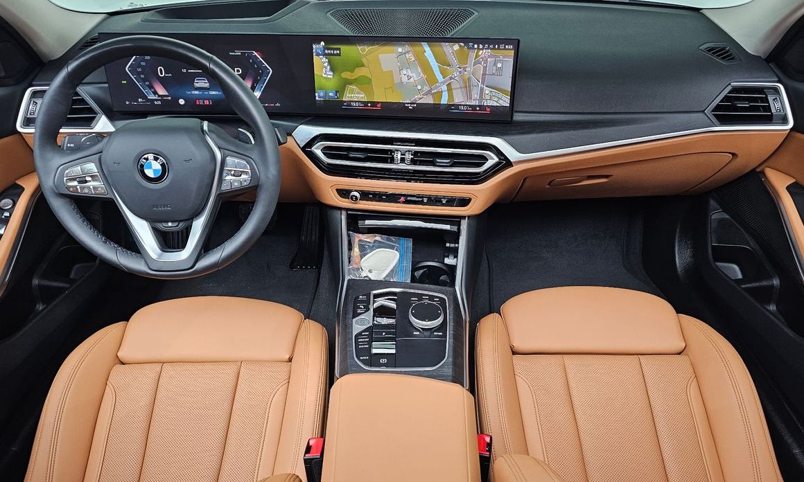 BMW 3-Series 2024