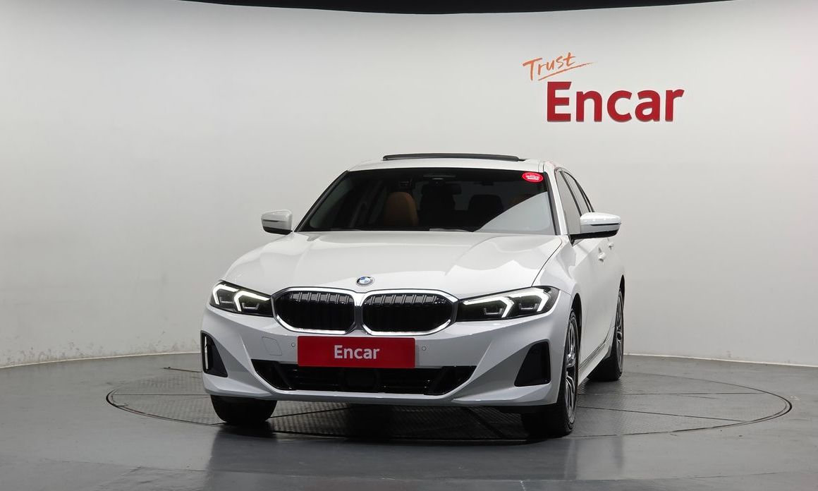 BMW 3-Series 2024