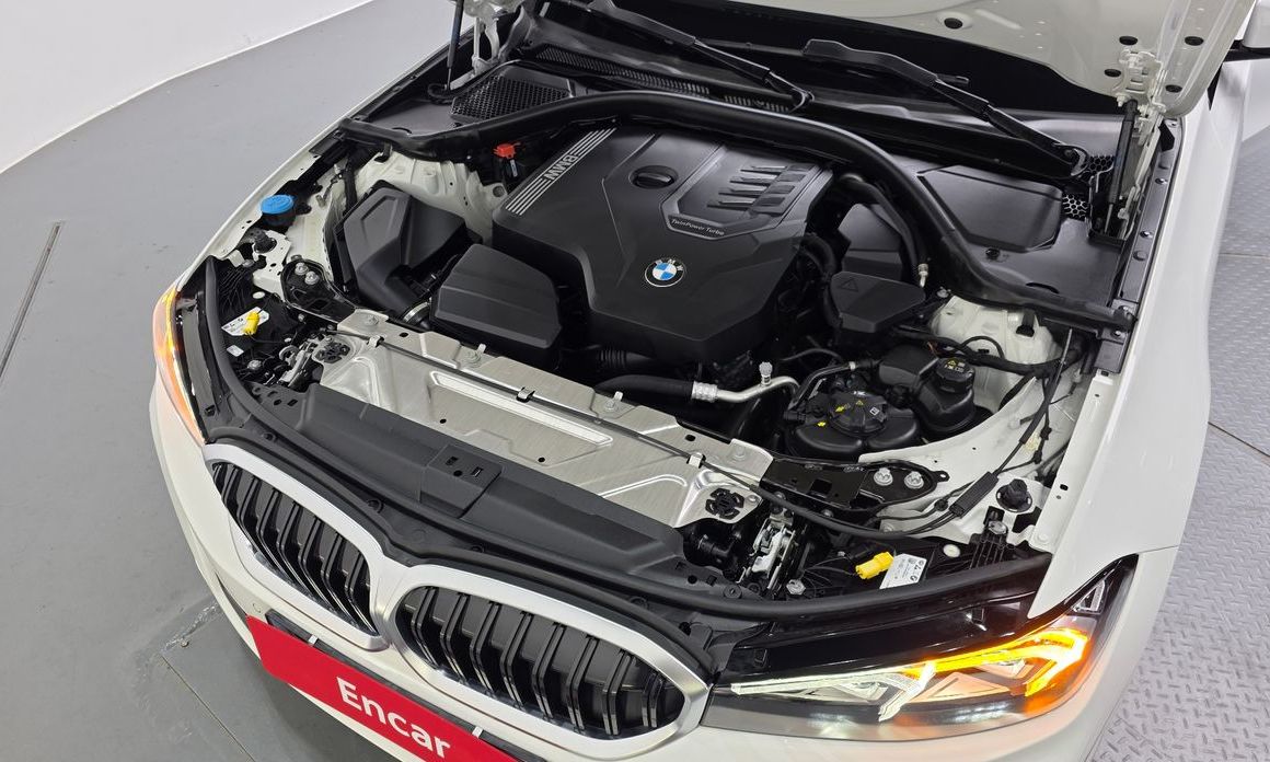 BMW 3-Series 2024