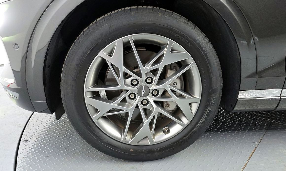 Genesis GV70 2023