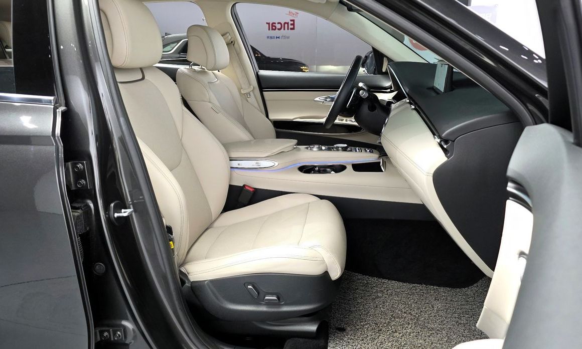 Genesis GV70 2023