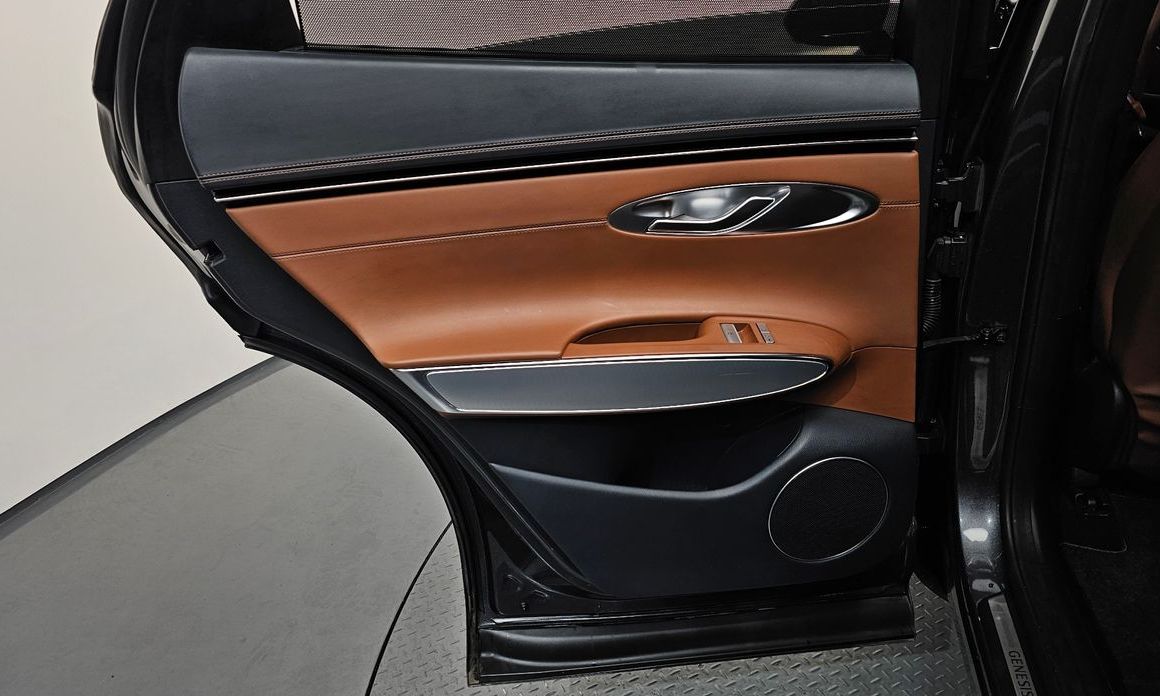 Genesis GV70 2023