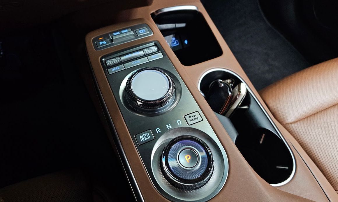 Genesis GV70 2023