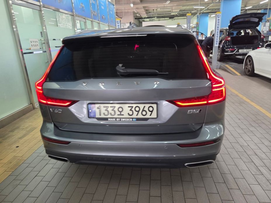 Volvo V60 2021