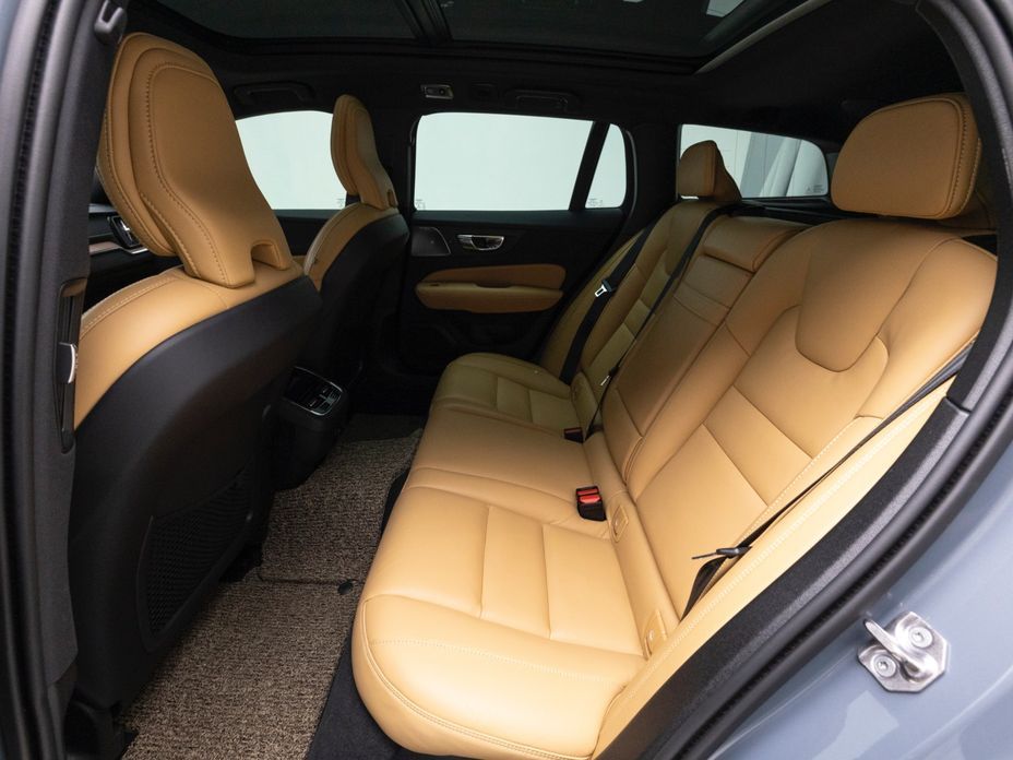 Volvo V60 2022