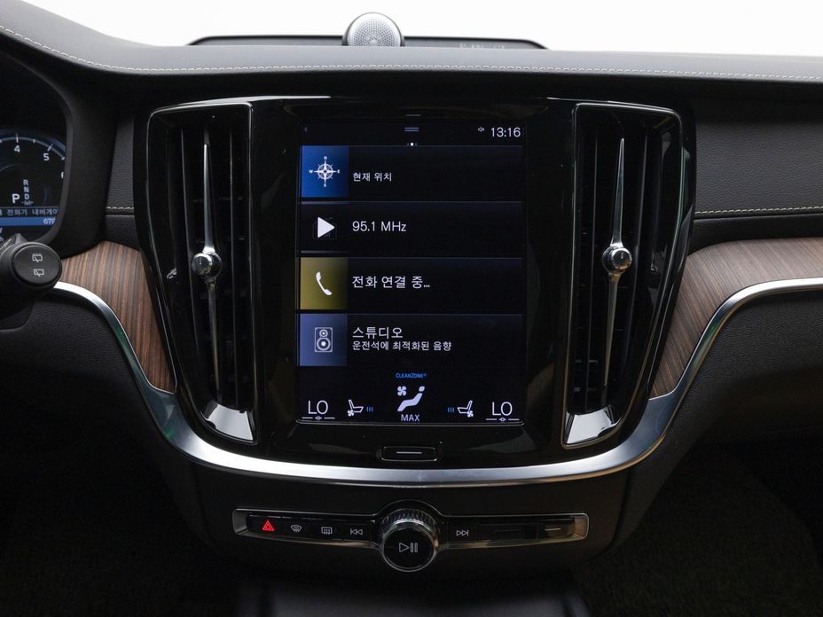 Volvo V60 2022