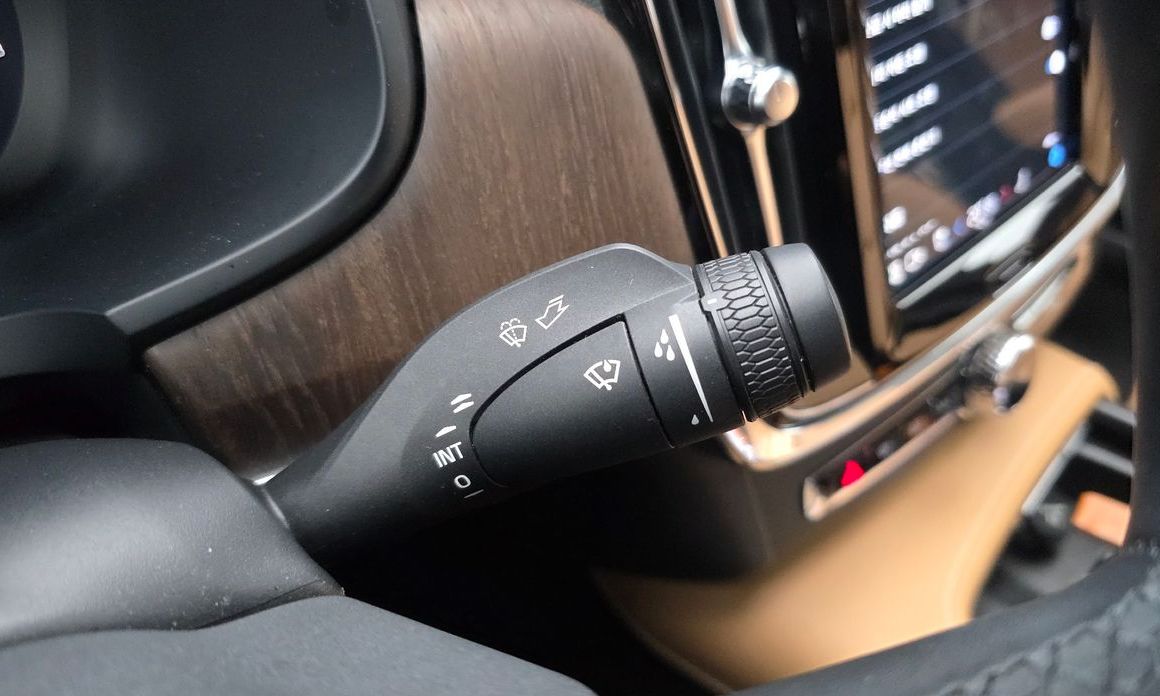 Volvo S90 2023