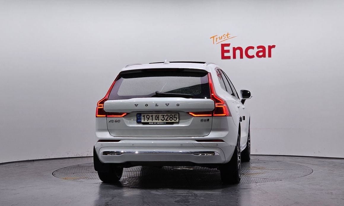 Volvo XC60 2022