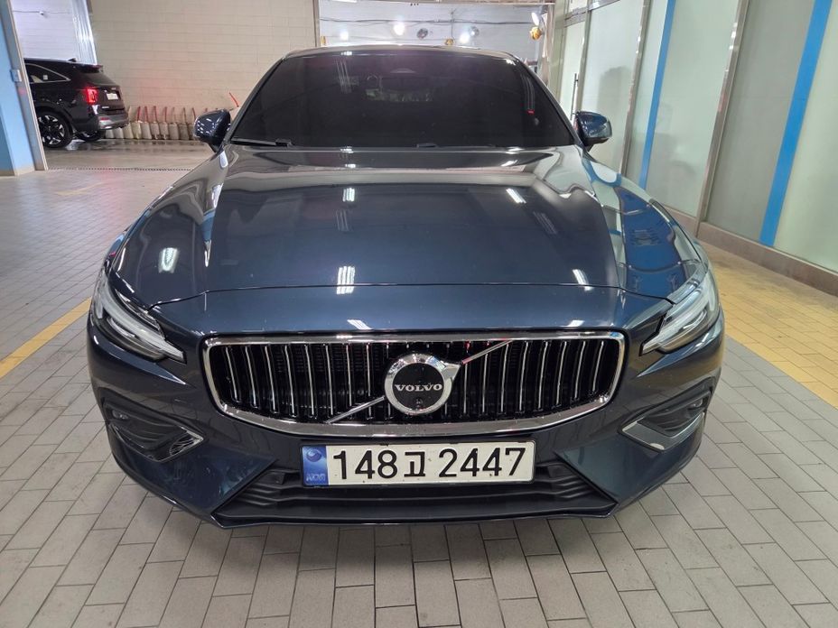 Volvo S60 2024