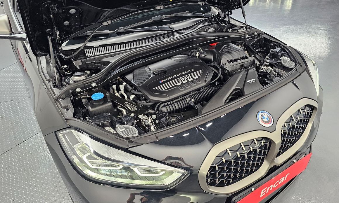 BMW 1-Series 2023