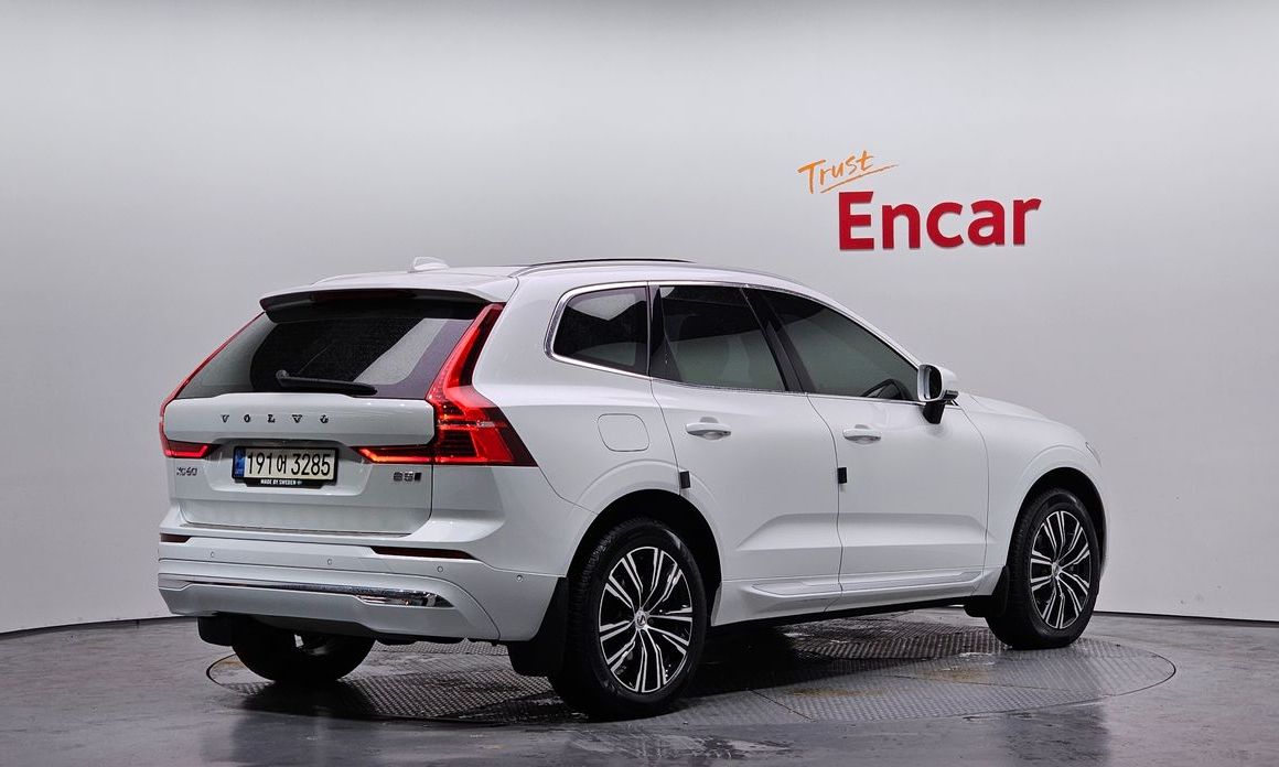 Volvo XC60 2022