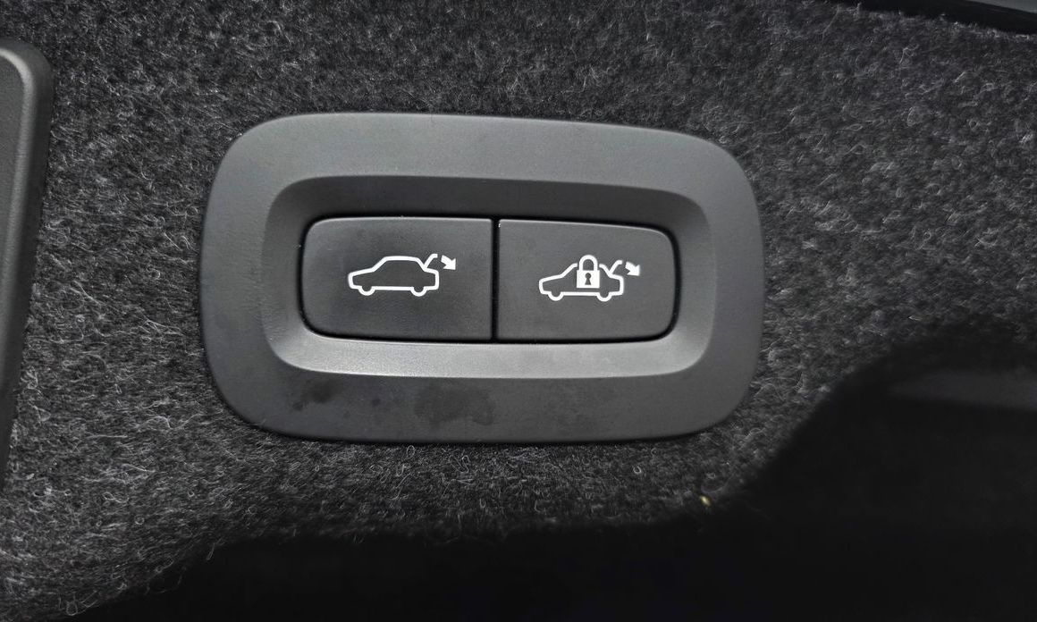 Volvo S90 2023