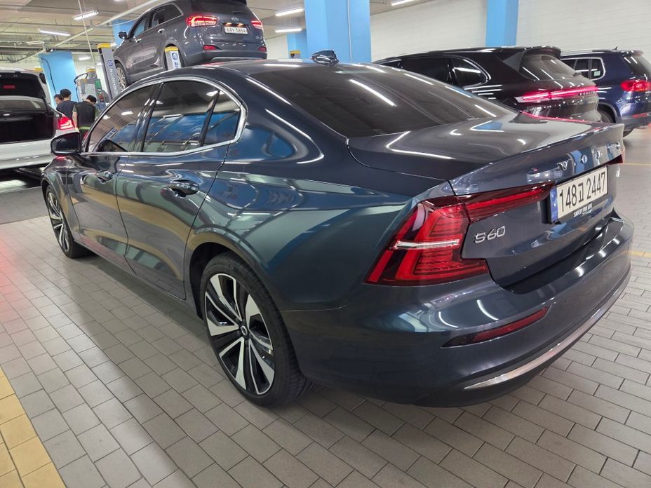 Volvo S60 2024