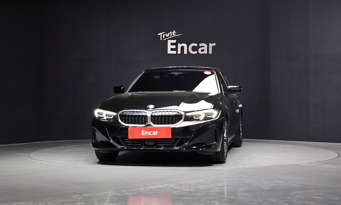 BMW 3-Series 2024