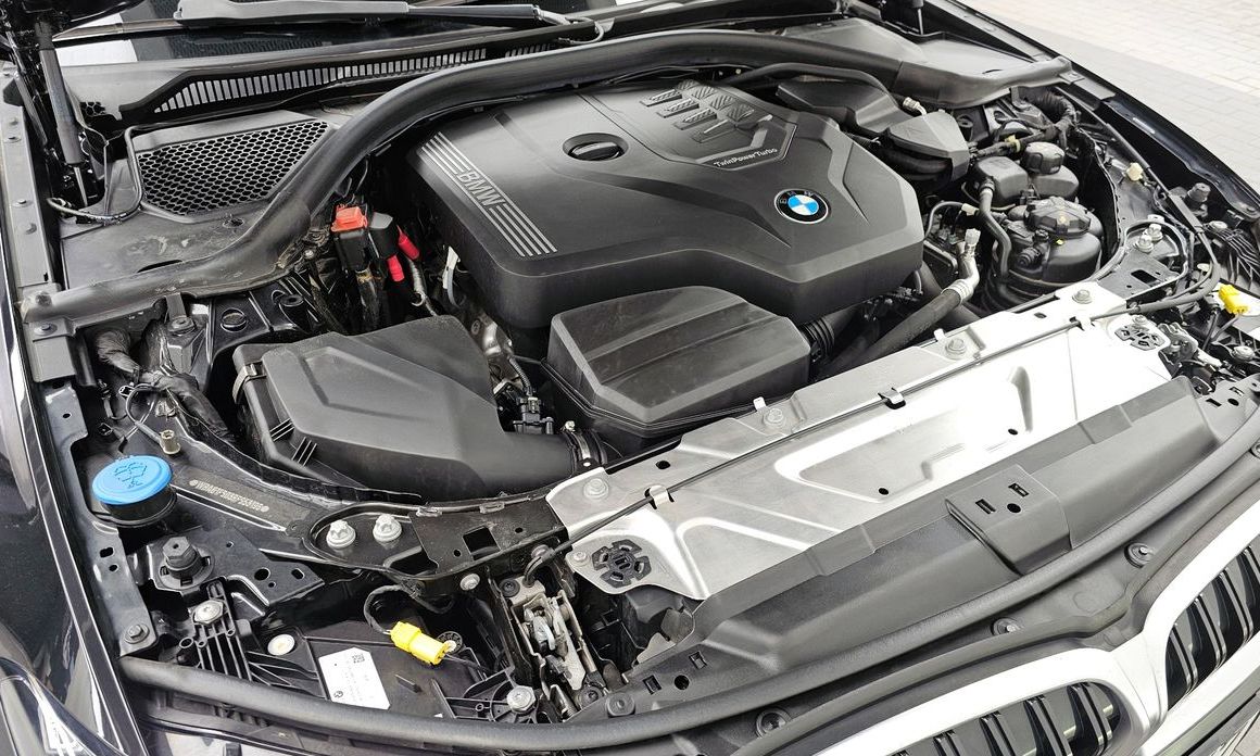 BMW 3-Series 2024