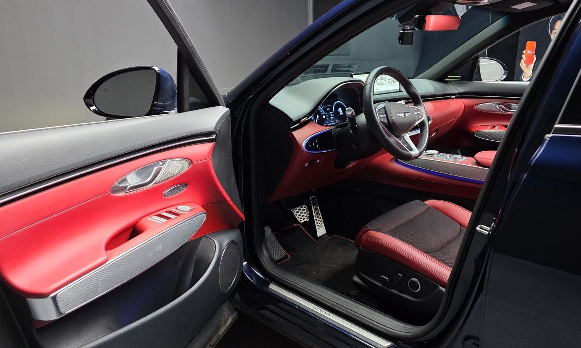 Genesis GV70 2023